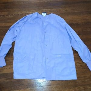 EUC Landau solid lavender scrub jacket